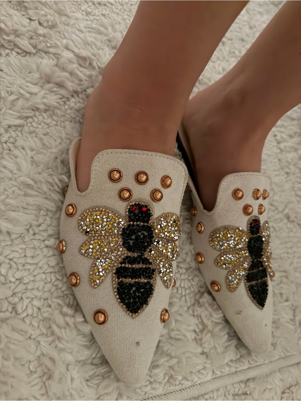 Embellished Bee Slip-On Flats in Cream
